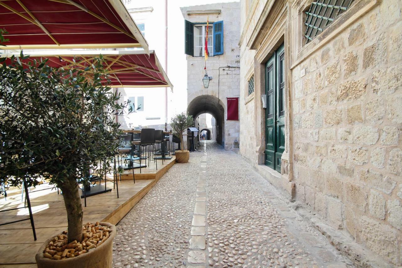Nikola Apartamento